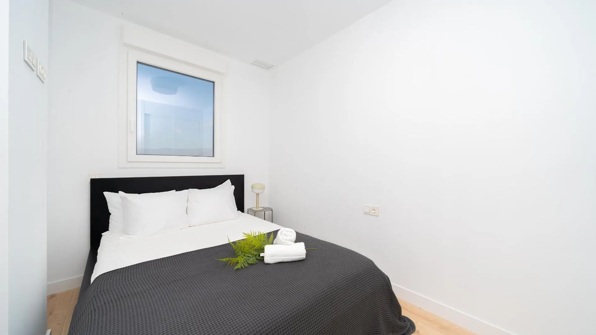 Xpce Urban 7 Malaga Skyline - Parking Free Apartment Spain
