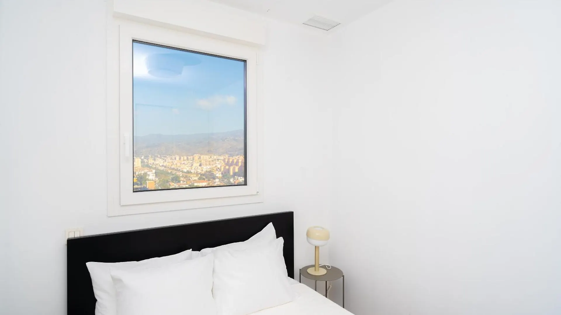 Xpce Urban 7 Malaga Skyline - Parking Free Apartment