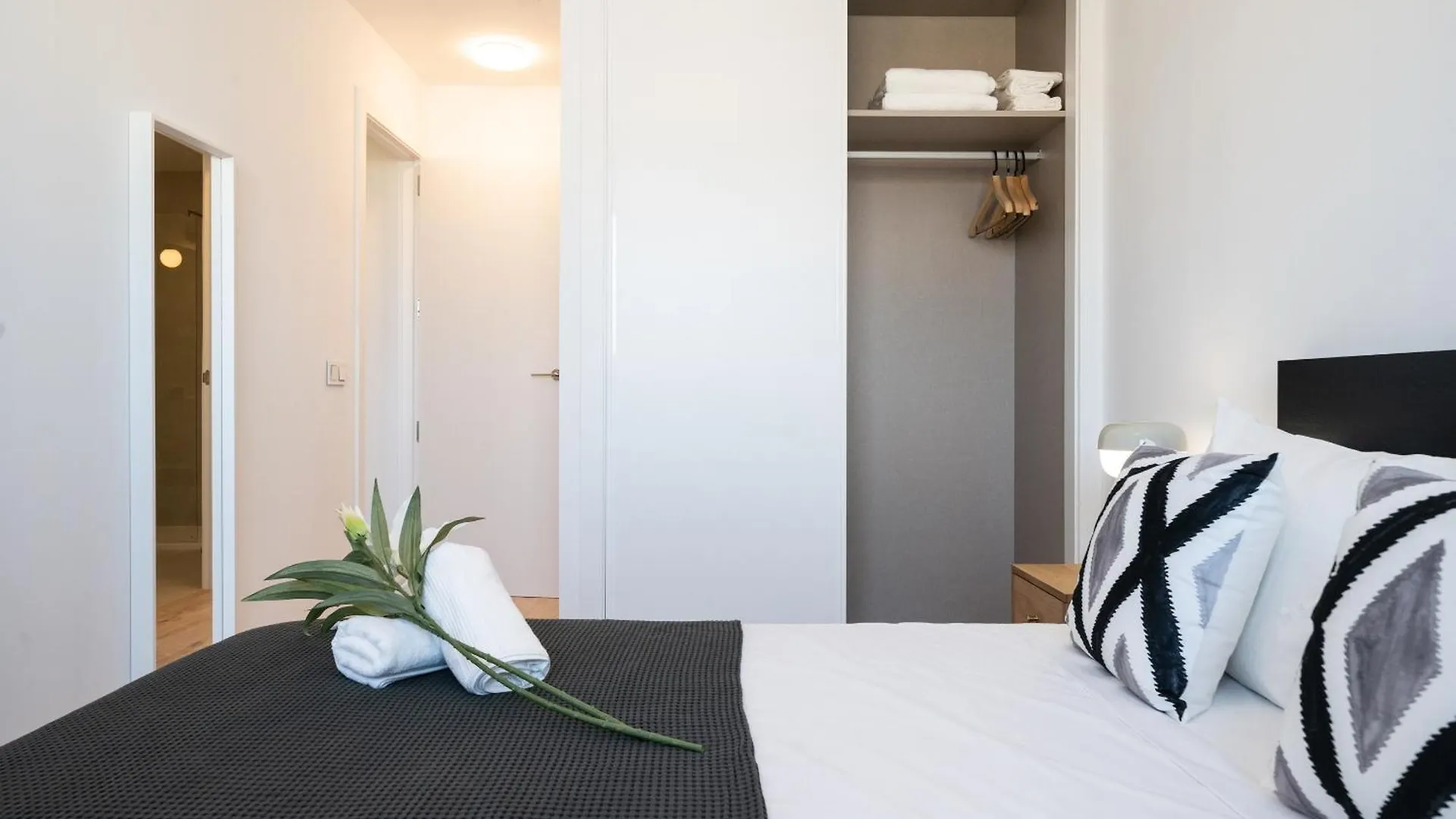 Xpce Urban 7 Malaga Skyline - Parking Free Apartment 0*,  Spain