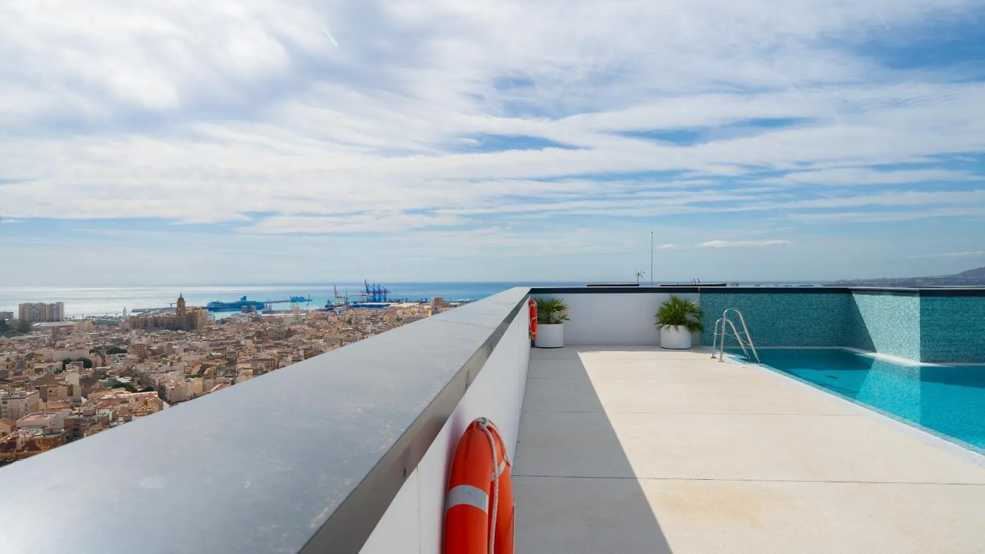 Xpce Urban 7 Malaga Skyline - Parking Free Apartment